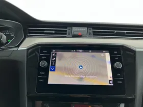 VW Passat Variant 2.0 TDI 4Motion BMT Elegance | Thumbnail 13 von 31