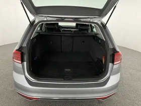 VW Passat Variant 2.0 TDI 4Motion BMT Elegance | Thumbnail 15 von 31