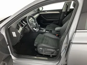 VW Passat Variant 2.0 TDI 4Motion BMT Elegance | Thumbnail 4 von 31