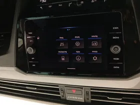 VW Passat Variant 2.0 TDI BMT Business | Thumbnail 21 von 31