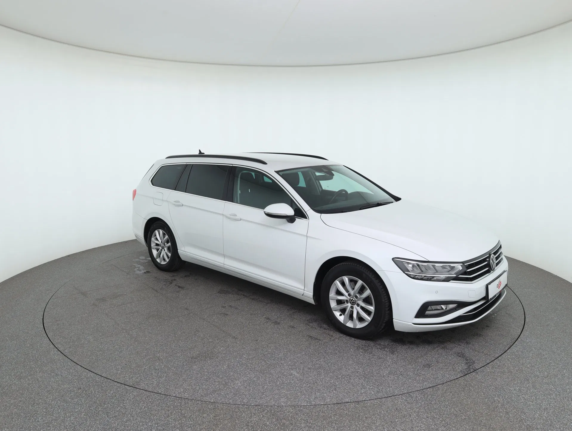 VW Passat Variant 2.0 TDI BMT Business | Bild 4 von 31