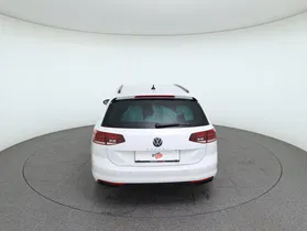 VW Passat Variant 2.0 TDI BMT Business | Thumbnail 7 von 31