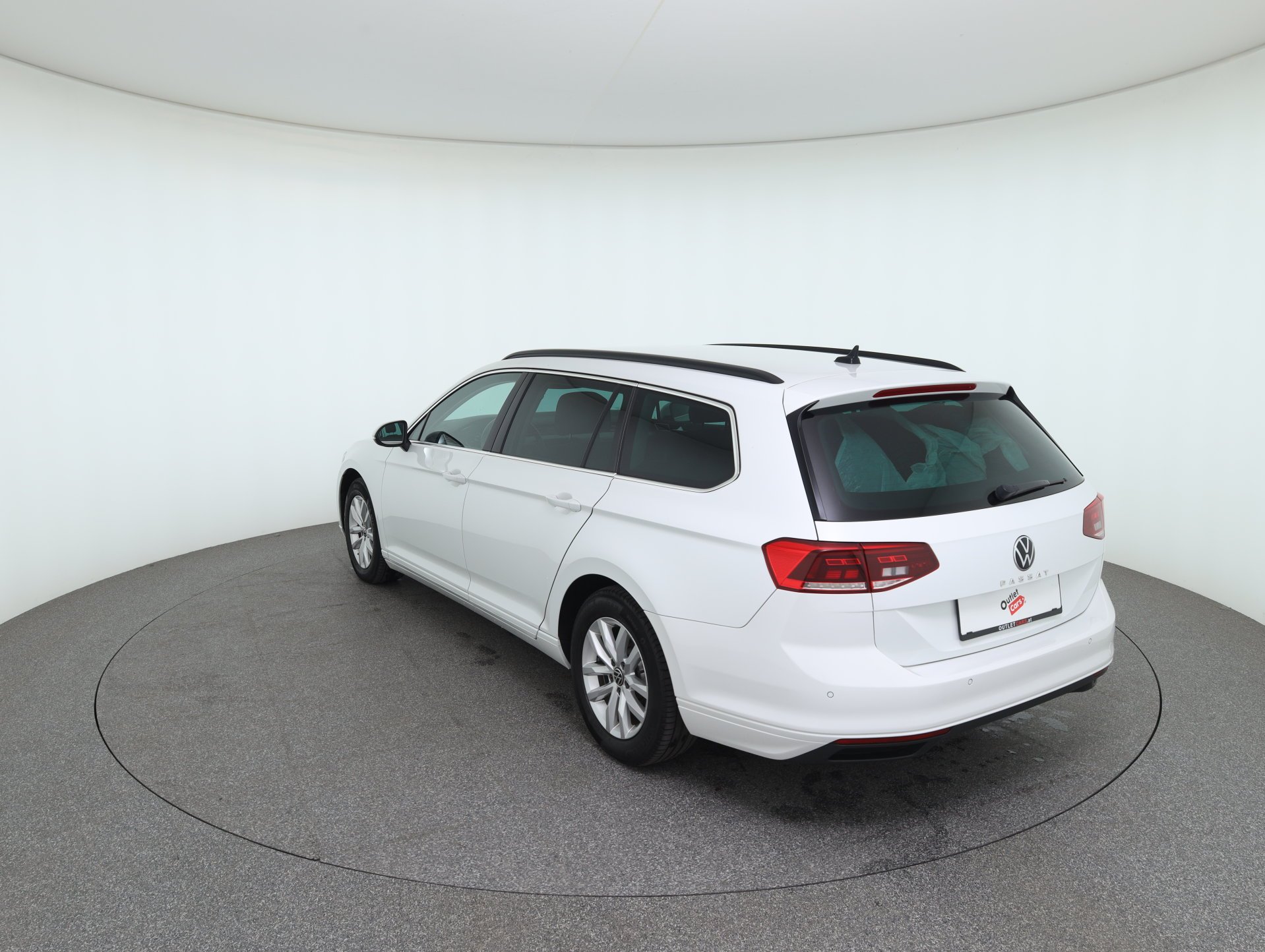 VW Passat Variant 2.0 TDI BMT Business | Bild 8 von 31