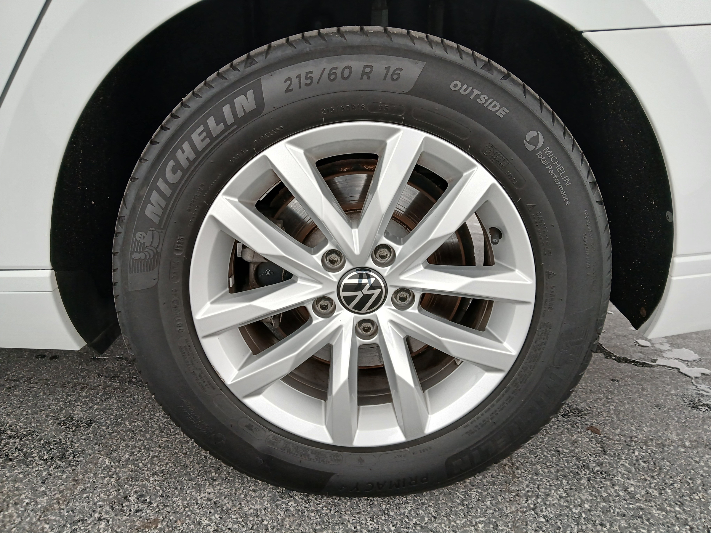 VW Passat Variant 2.0 TDI BMT Business | Bild 10 von 31