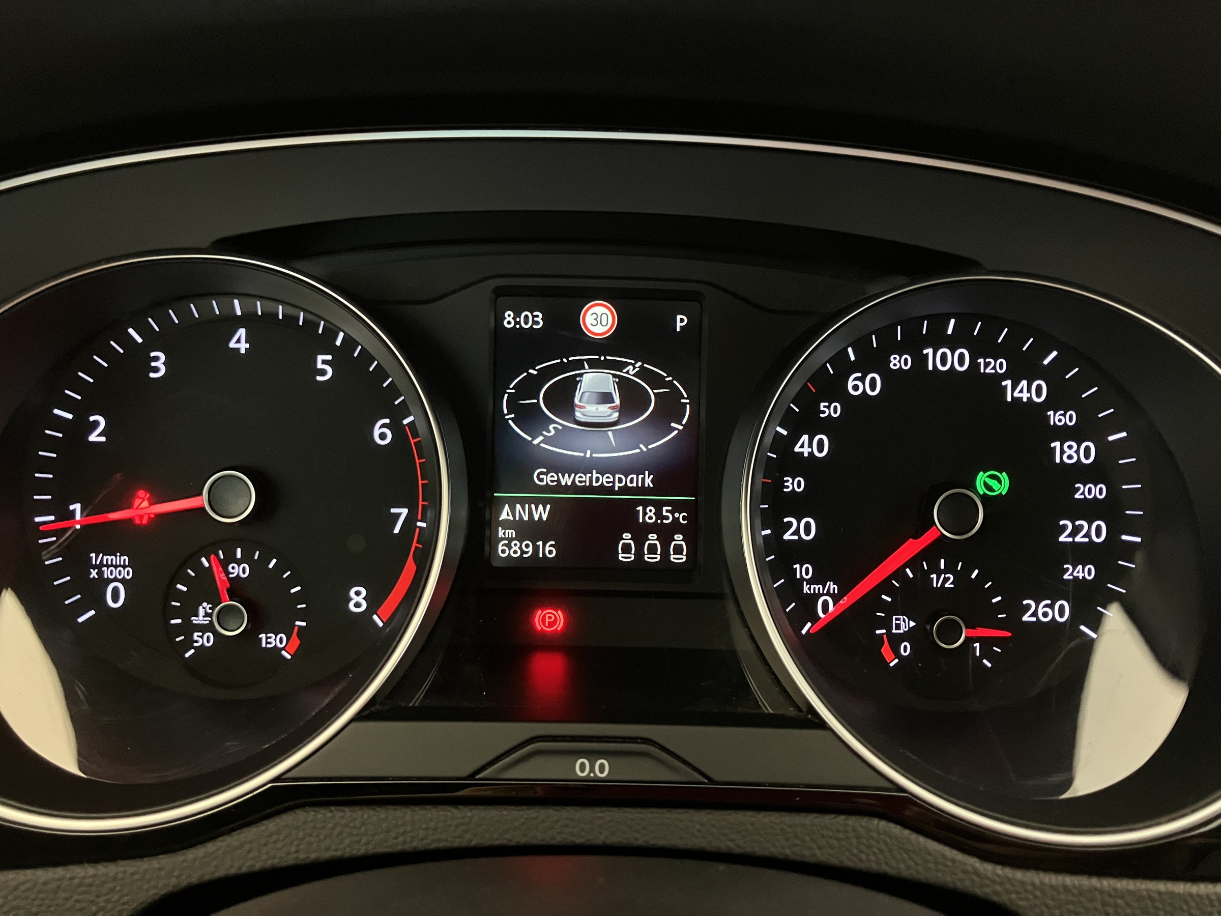 VW Passat Variant 1.5 TSI BMT Elegance | Bild 15 von 31