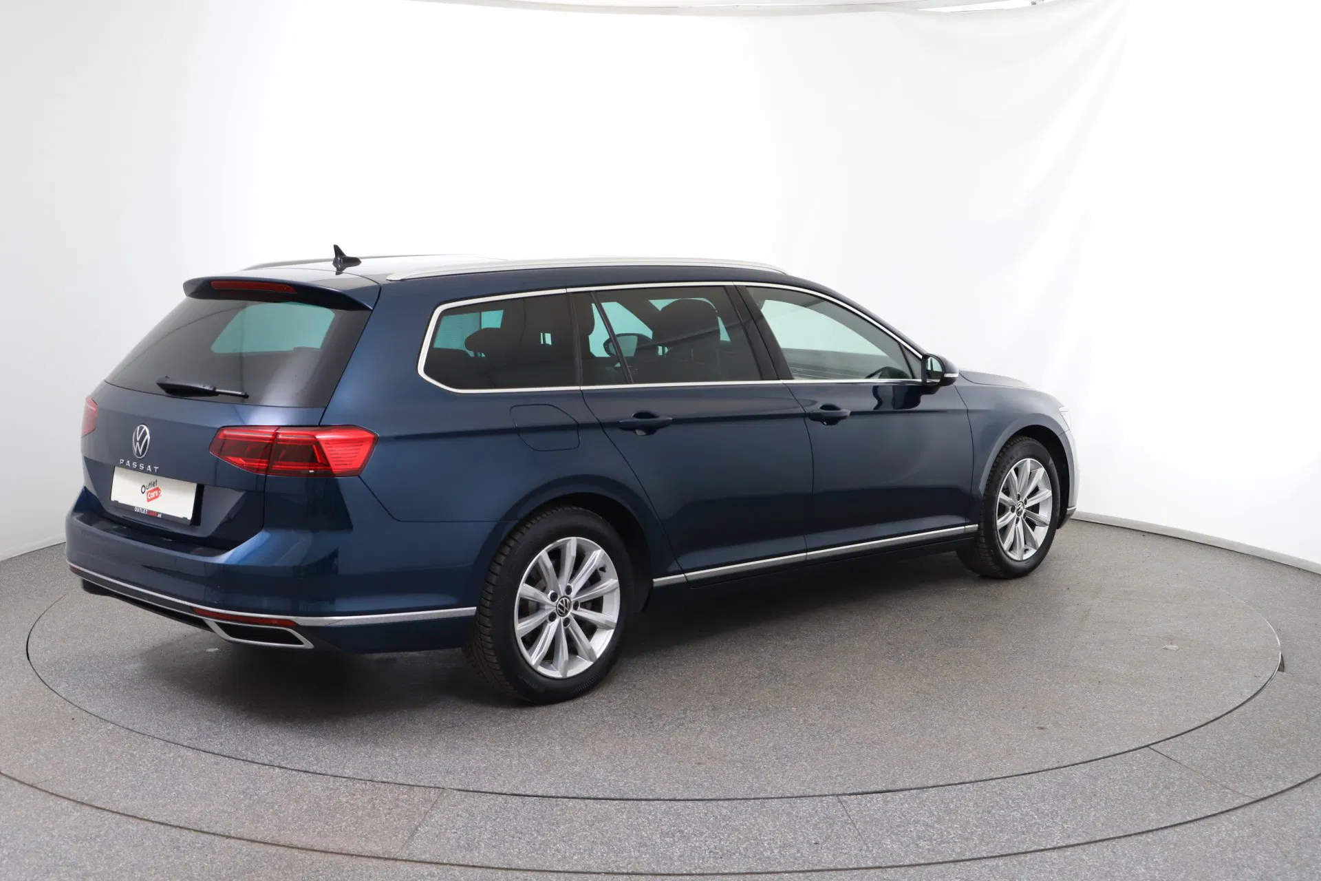 VW Passat Variant 1.5 TSI BMT Elegance | Bild 6 von 31