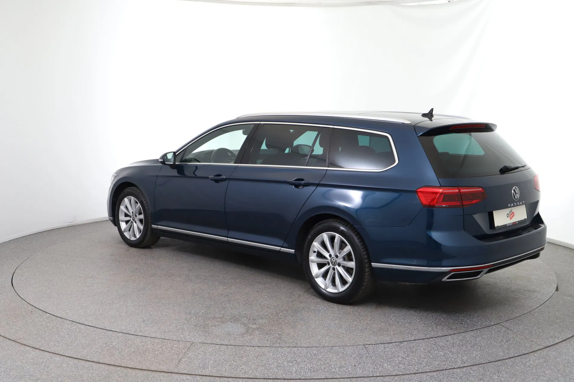 VW Passat Variant 1.5 TSI BMT Elegance | Bild 8 von 31