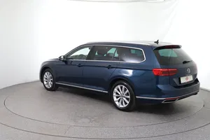 VW Passat Variant 1.5 TSI BMT Elegance | Thumbnail 8 von 31