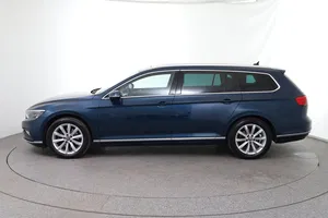VW Passat Variant 1.5 TSI BMT Elegance | Thumbnail 9 von 31