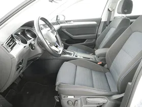 VW Passat Variant 1.4 TSI GTE | Thumbnail 11 von 28