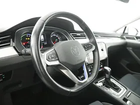 VW Passat Variant 1.4 TSI GTE | Thumbnail 14 von 28