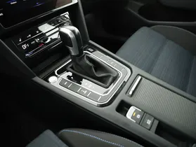 VW Passat Variant 1.4 TSI GTE | Thumbnail 21 von 28