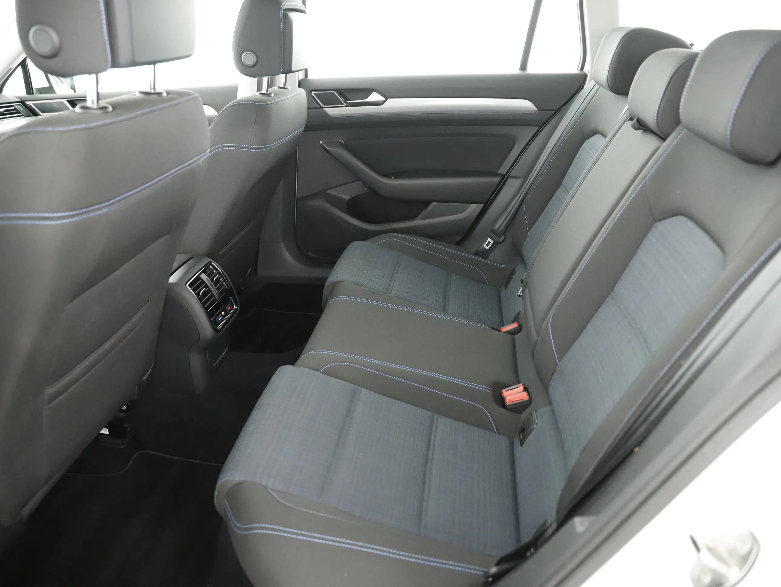 VW Passat Variant 1.4 TSI GTE | Bild 22 von 28