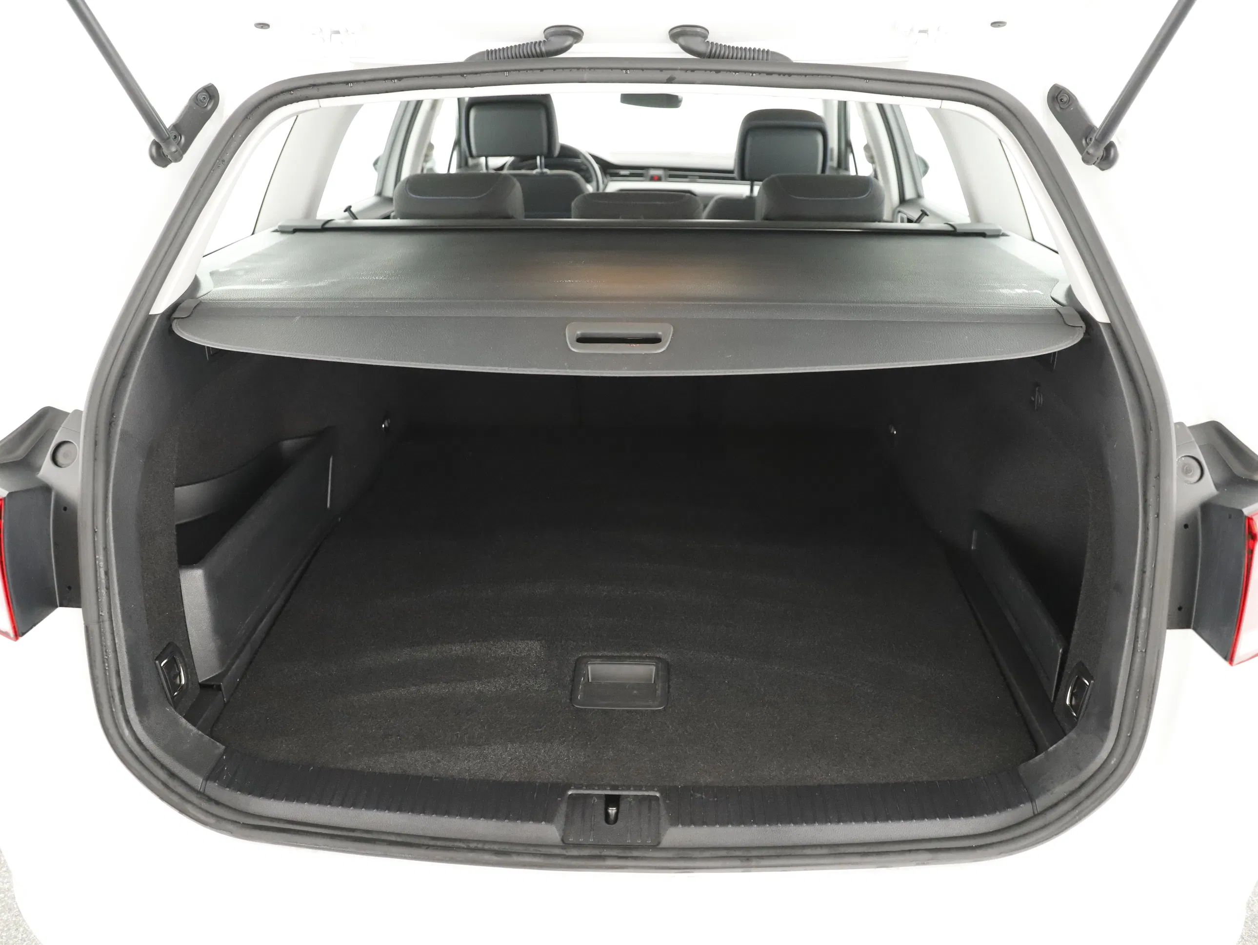 VW Passat Variant 1.4 TSI GTE | Bild 23 von 28