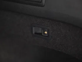 VW Passat Variant 2.0 TDI BMT | Thumbnail 12 von 31