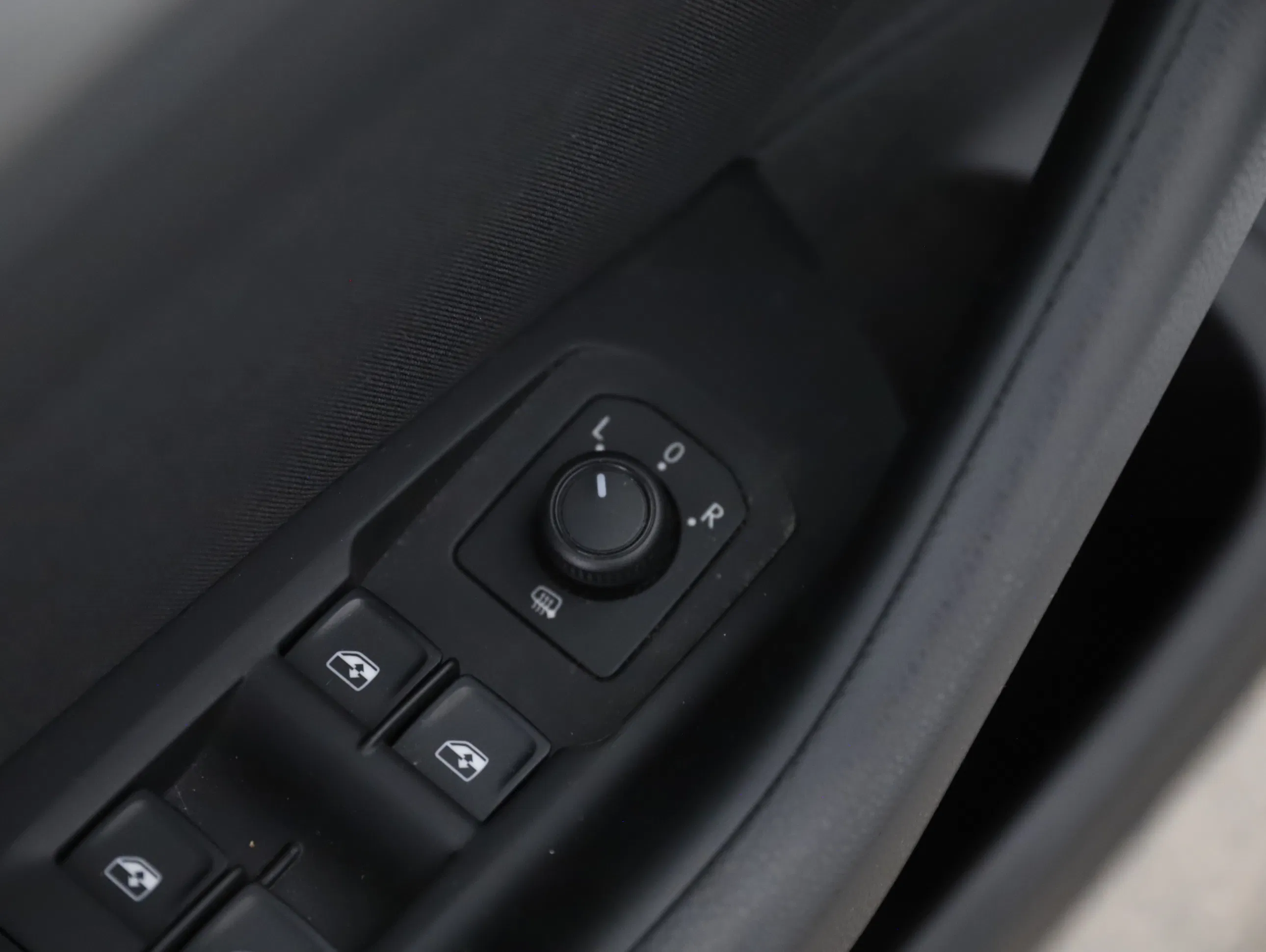 VW Passat Variant 2.0 TDI BMT | Bild 19 von 31