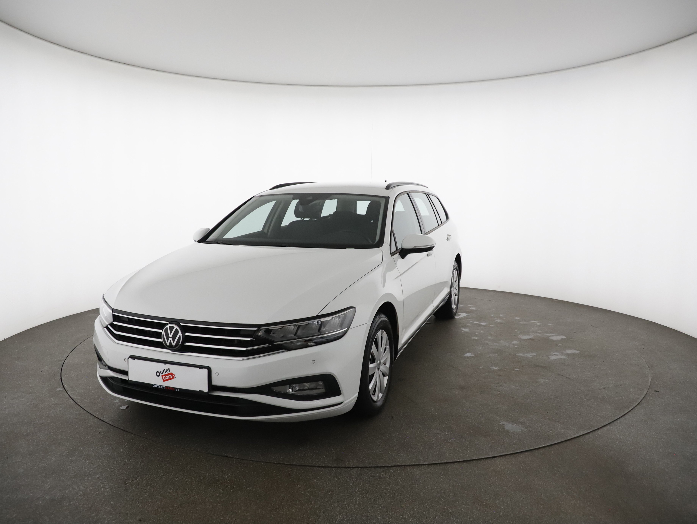 VW Passat Variant 2.0 TDI BMT | Bild 27 von 31