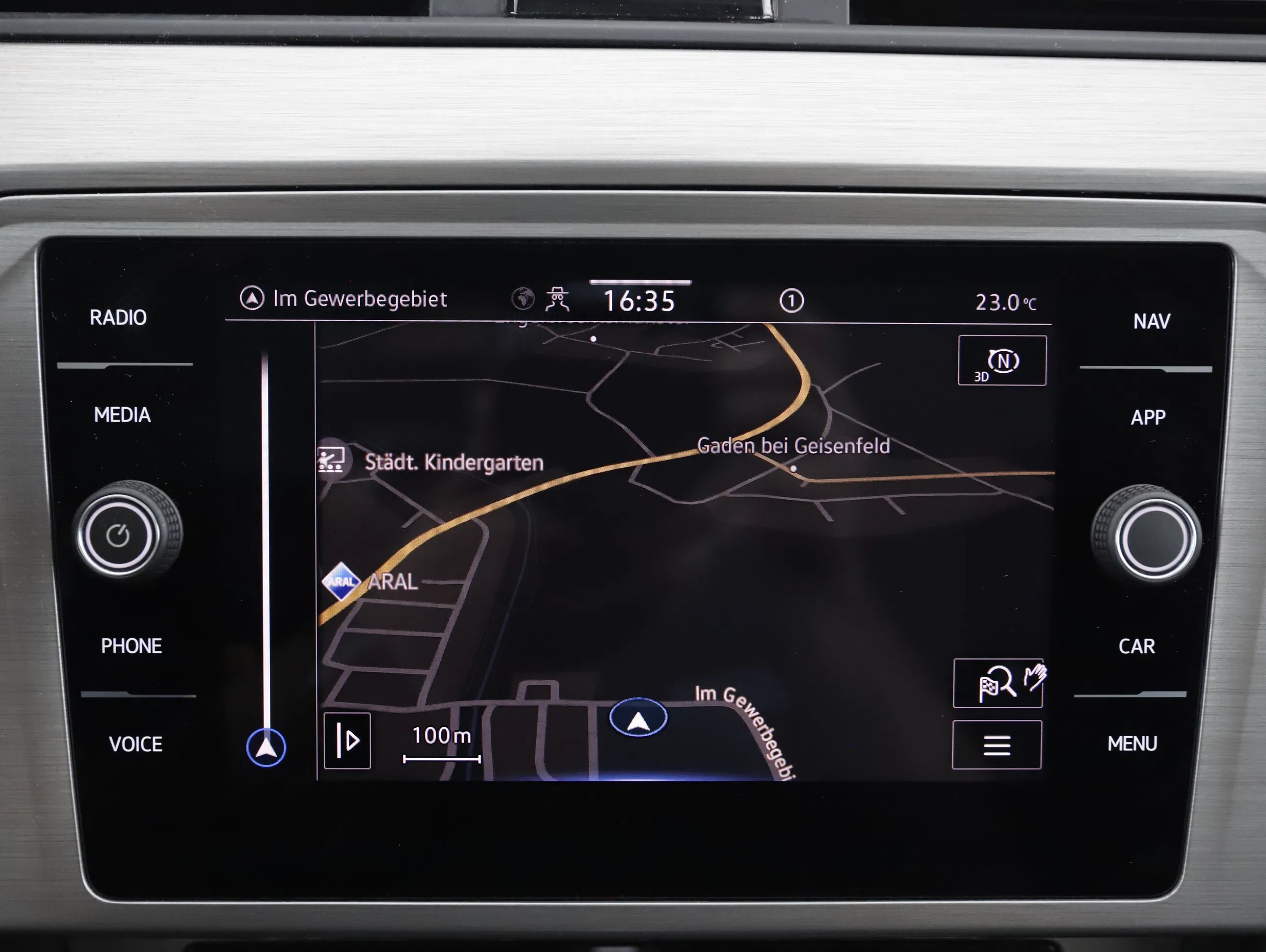 VW Passat Variant 2.0 TDI BMT | Bild 8 von 31