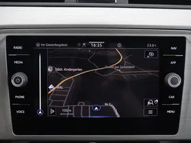 VW Passat Variant 2.0 TDI BMT | Thumbnail 8 von 31