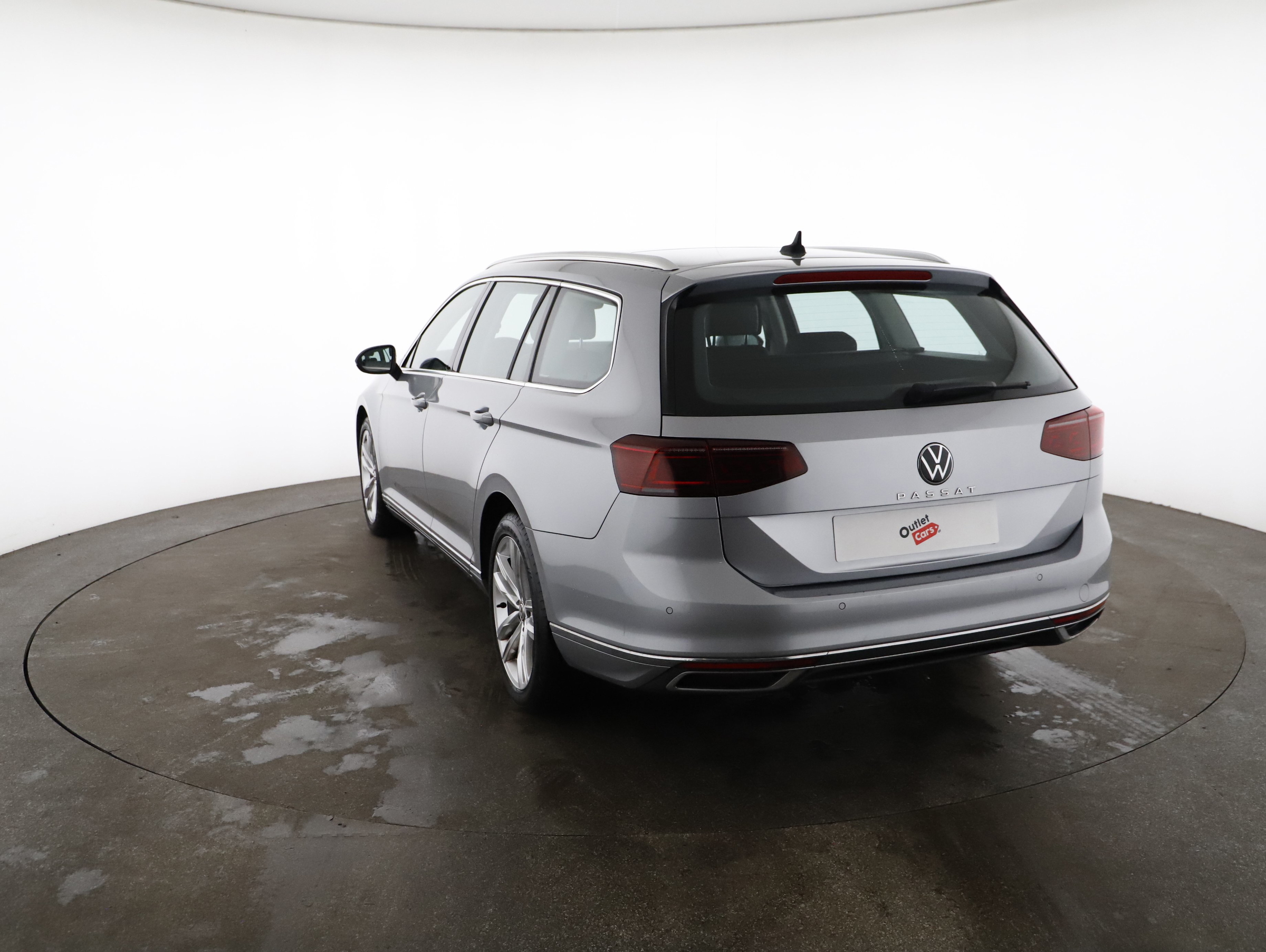 VW Passat Variant 2.0 TDI BMT Elegance | Bild 20 von 24