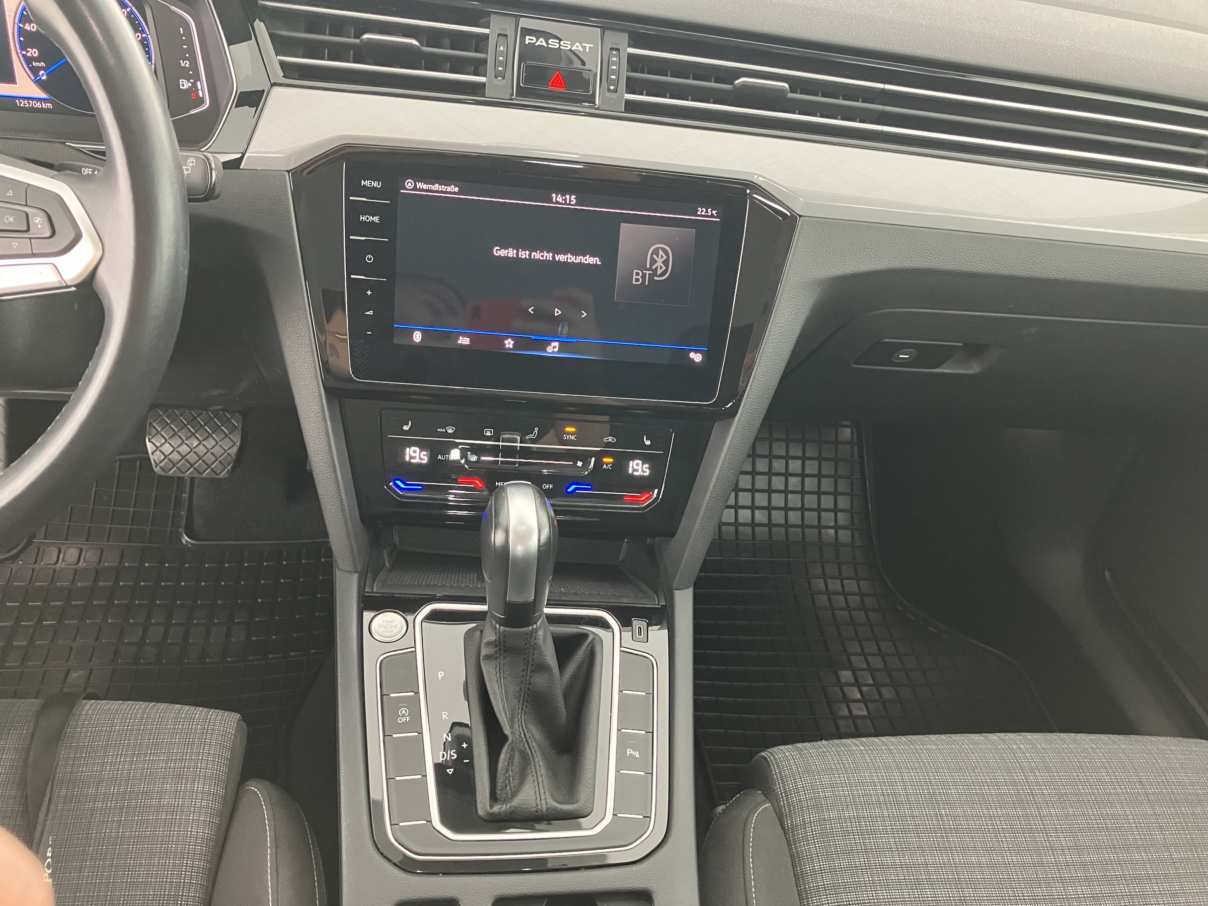 VW Passat Variant 2.0 TDI BMT Business | Bild 13 von 31