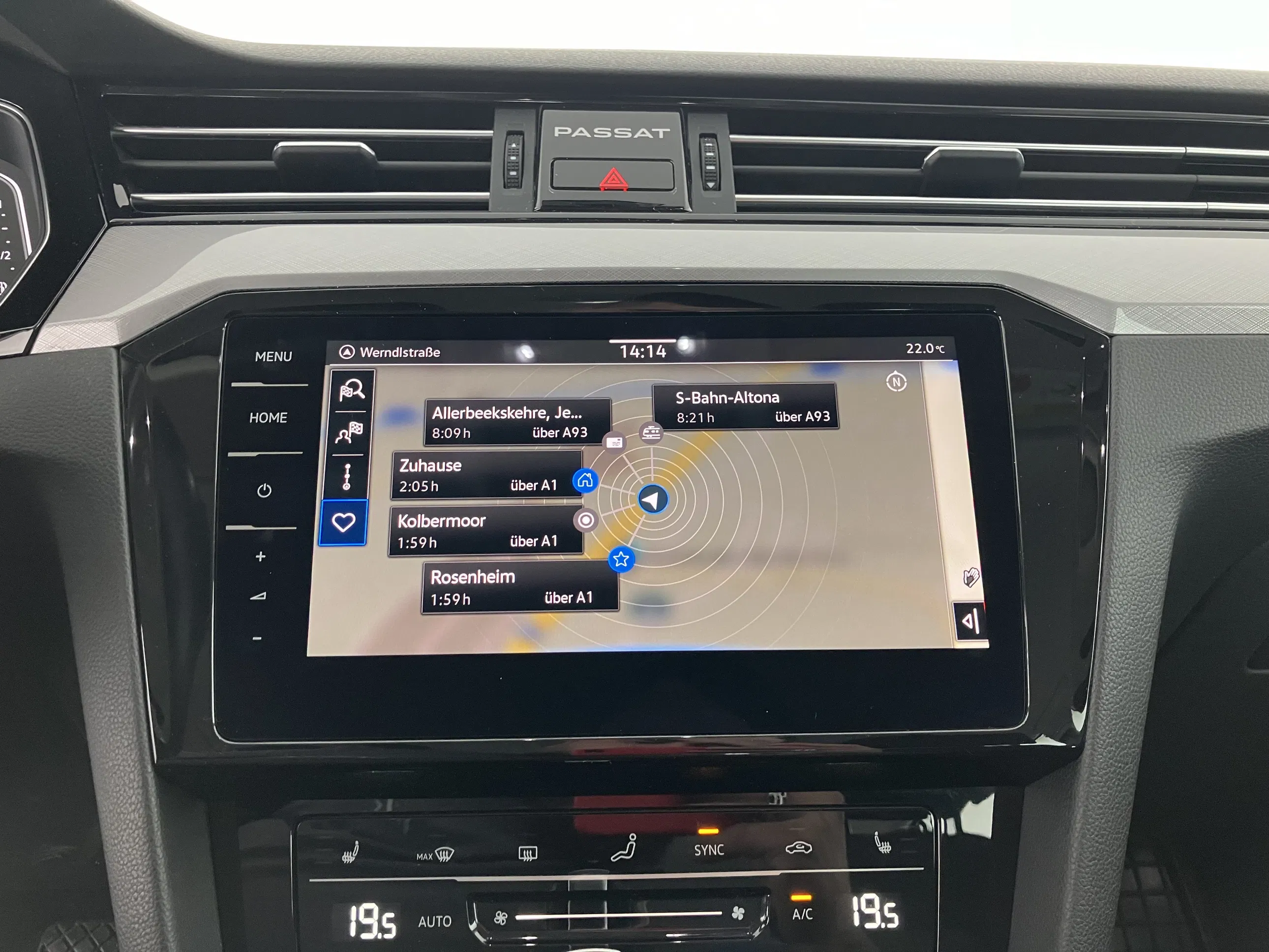 VW Passat Variant 2.0 TDI BMT Business | Bild 17 von 31