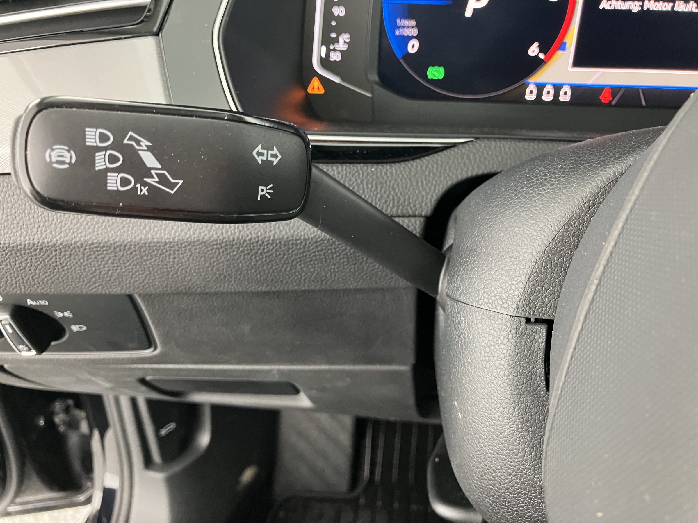 VW Passat Variant 2.0 TDI BMT Business | Bild 6 von 31