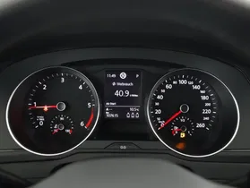 VW Passat Variant 2.0 TDI BMT | Thumbnail 12 von 23