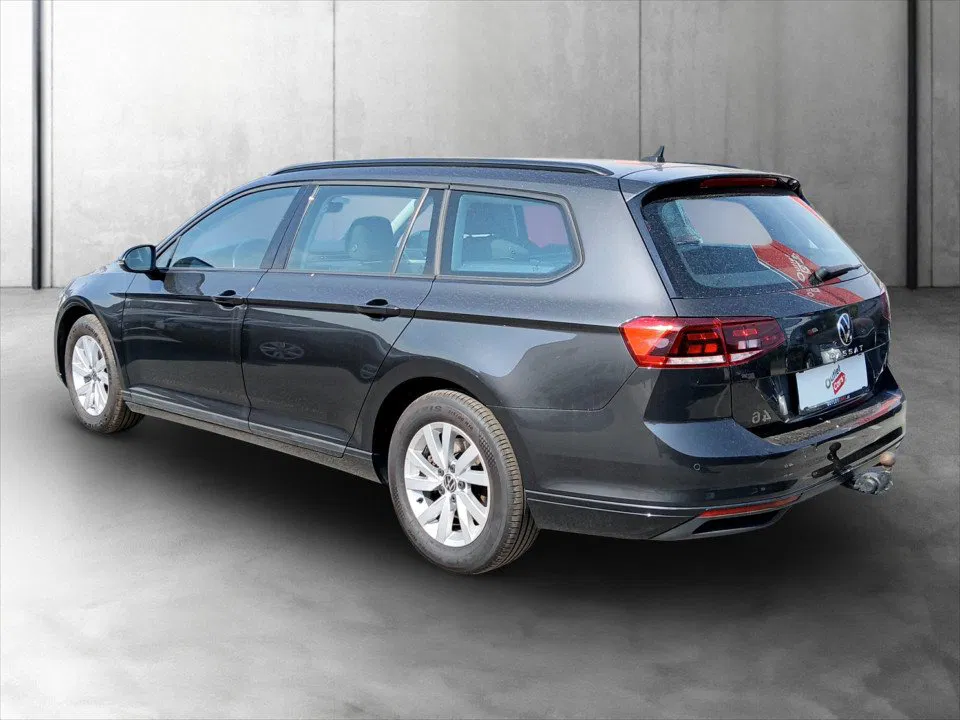 VW Passat Variant 2.0 TDI DSG | Bild 4 von 26