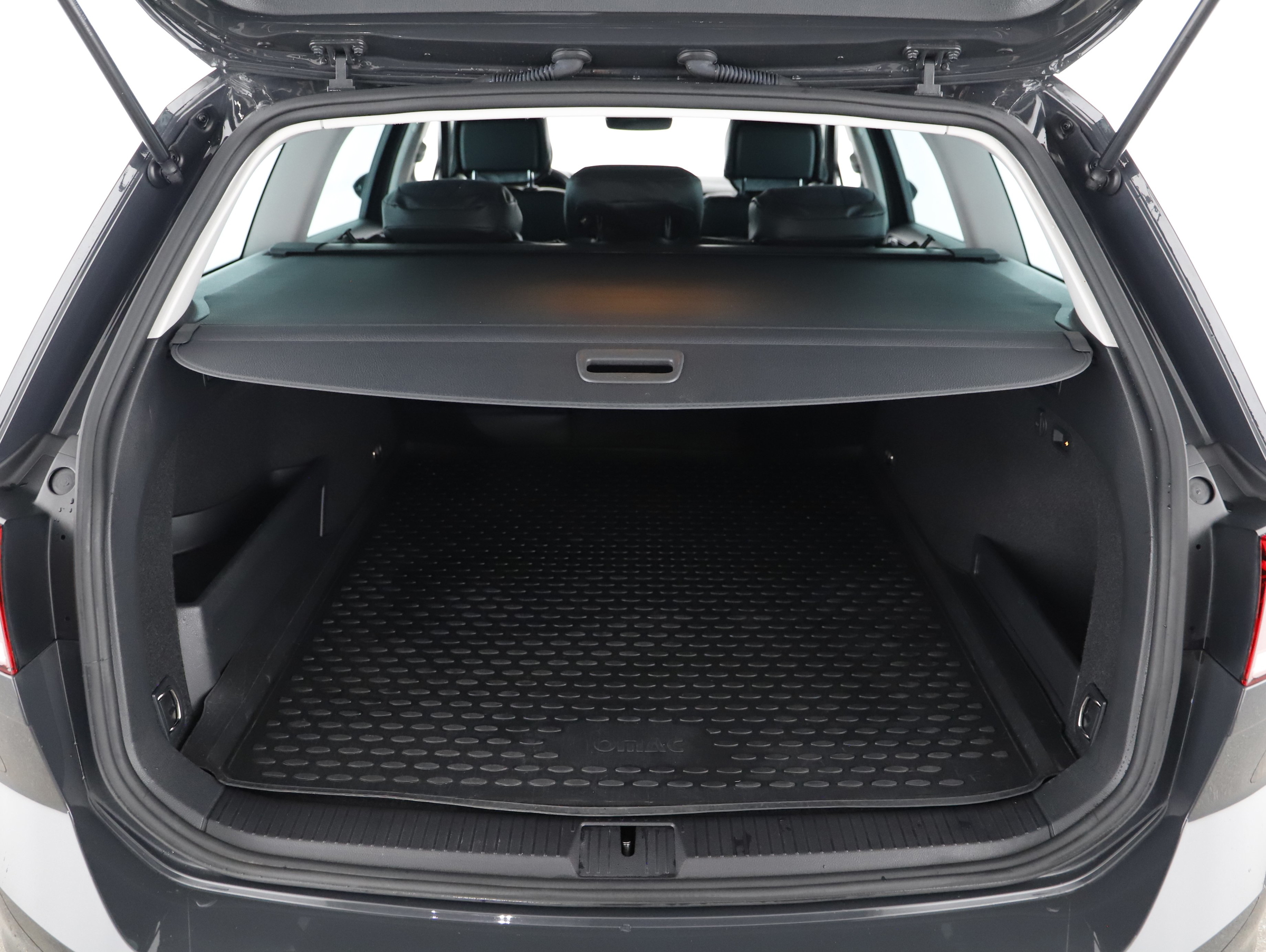 VW Passat Variant 1.4 TSI  GTE | Bild 26 von 31