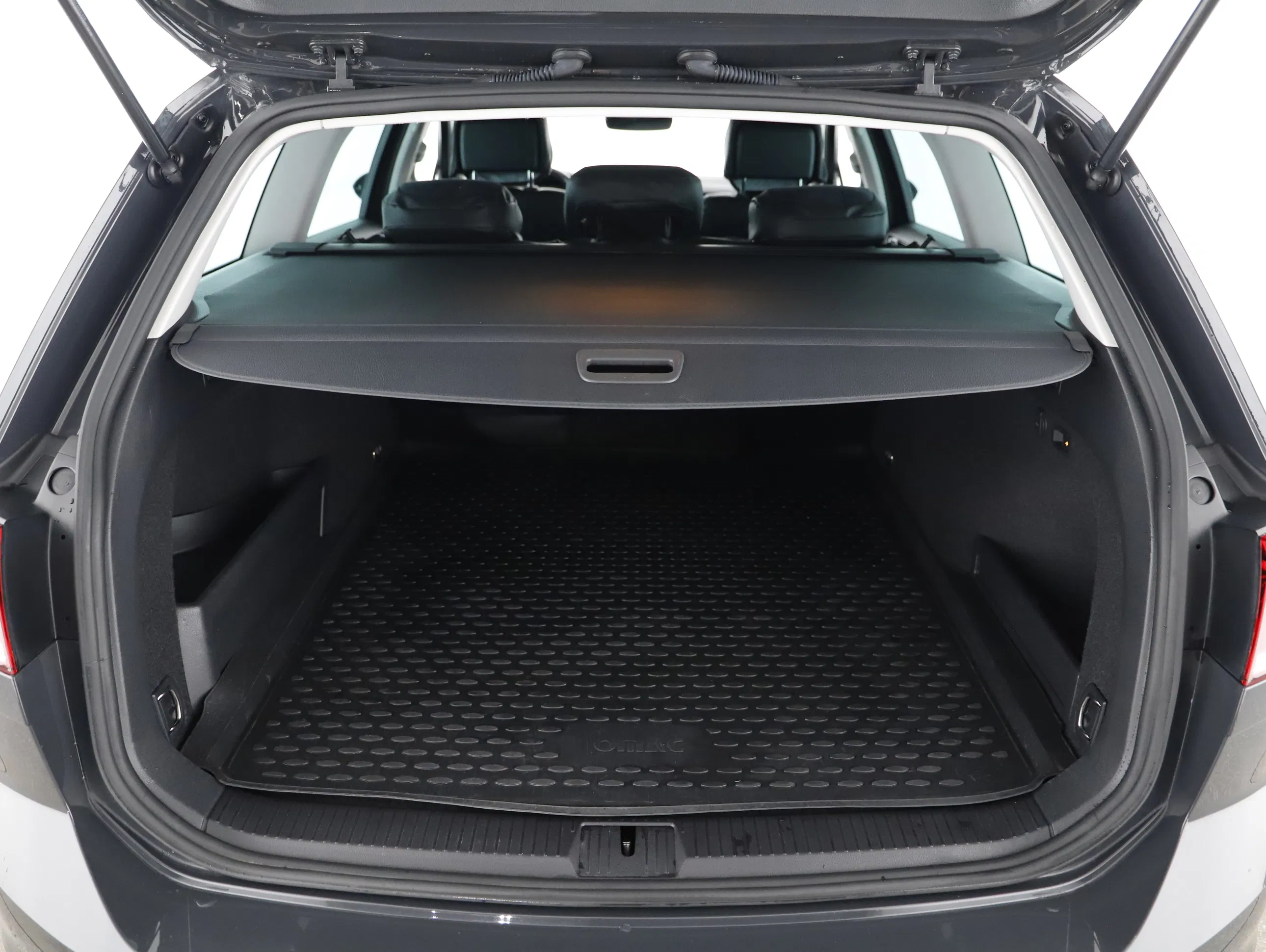 VW Passat Variant 1.4 TSI GTE | Bild 26 von 31