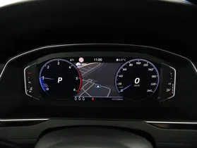 VW Passat Variant 2.0 TDI BMT Business | Thumbnail 17 von 27