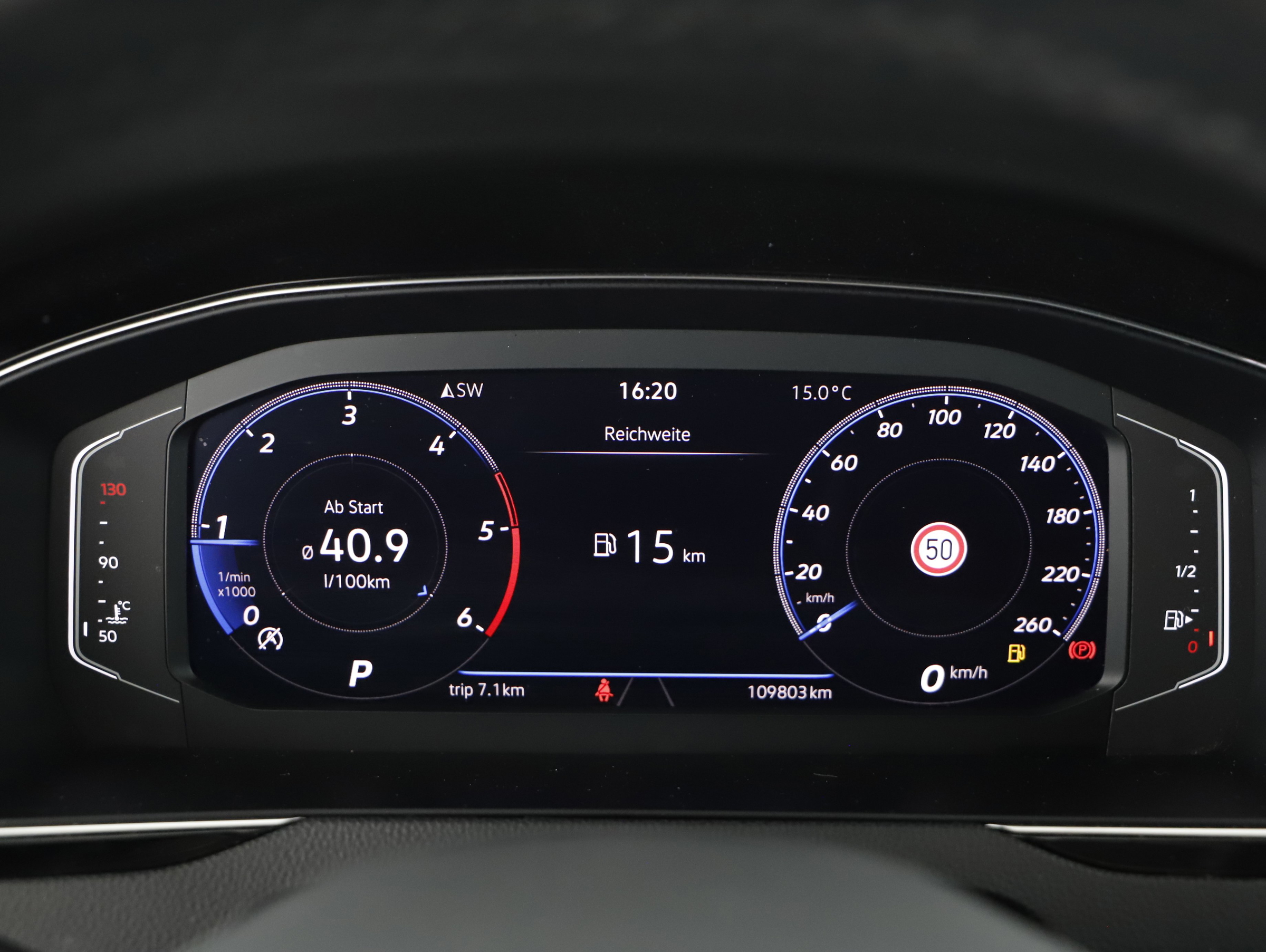VW Passat Variant 2.0 TDI BMT Business | Bild 10 von 20