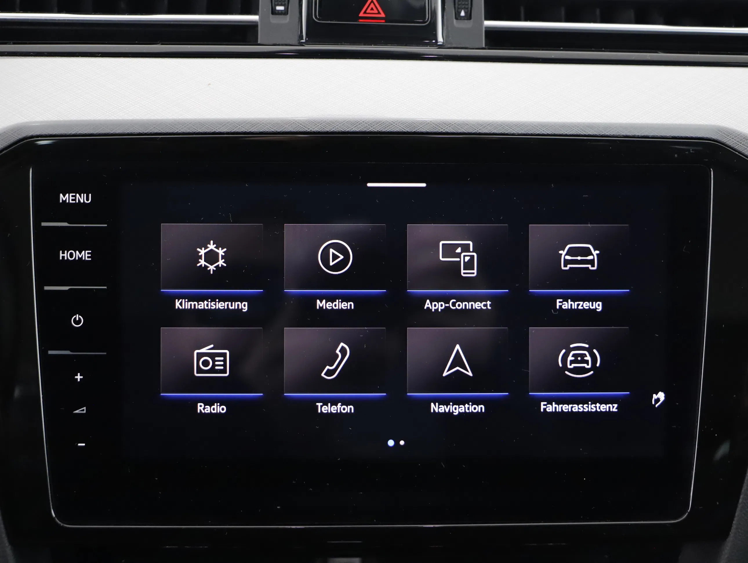 VW Passat Variant 2.0 TDI BMT Business | Bild 15 von 20