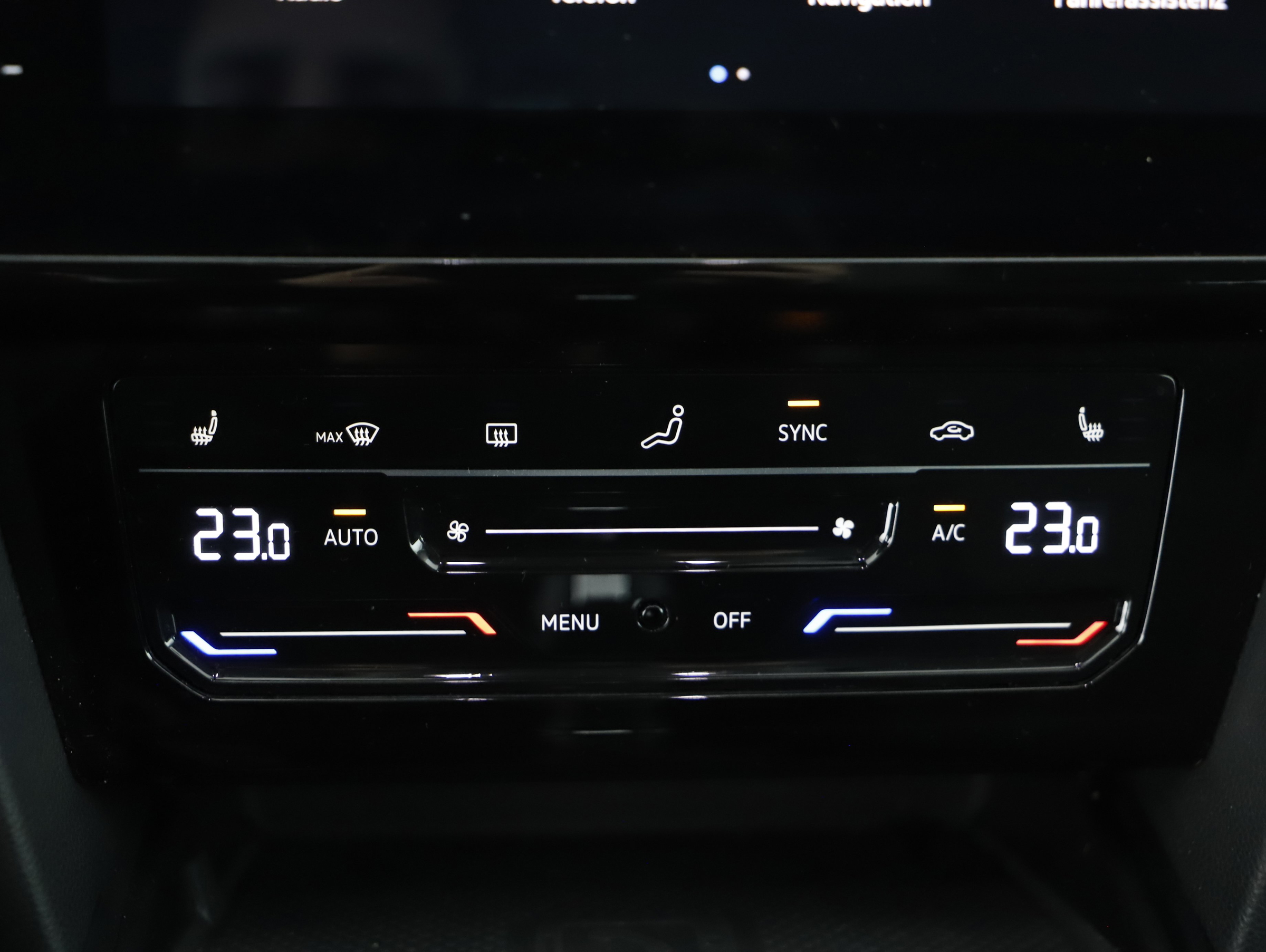 VW Passat Variant 2.0 TDI BMT Business | Bild 16 von 20