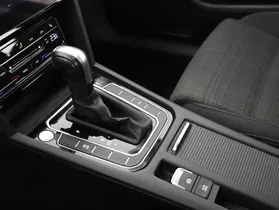 VW Passat Variant 2.0 TDI BMT Business | Thumbnail 13 von 21