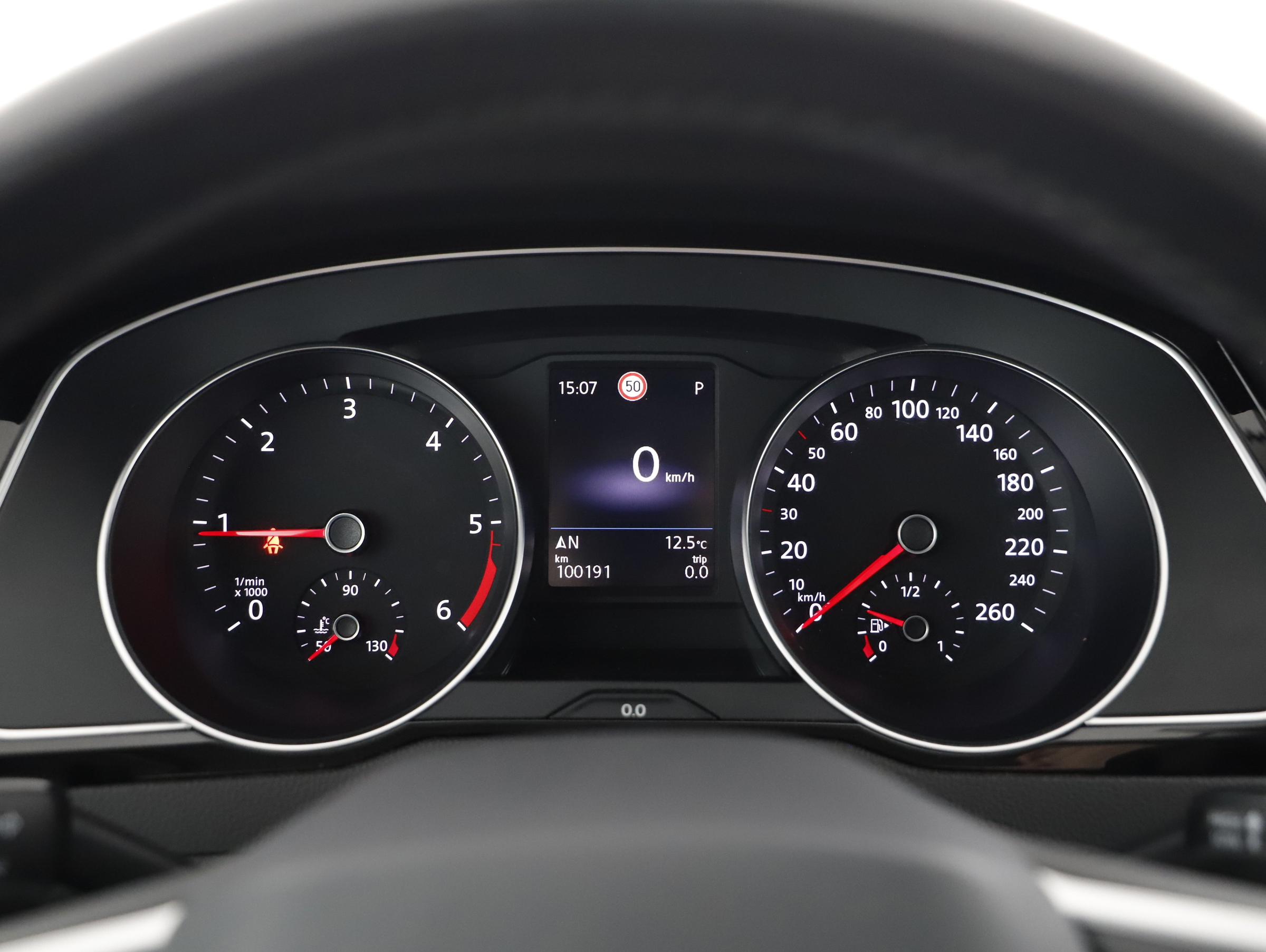 VW Passat Variant 2.0 TDI BMT Business | Bild 12 von 21