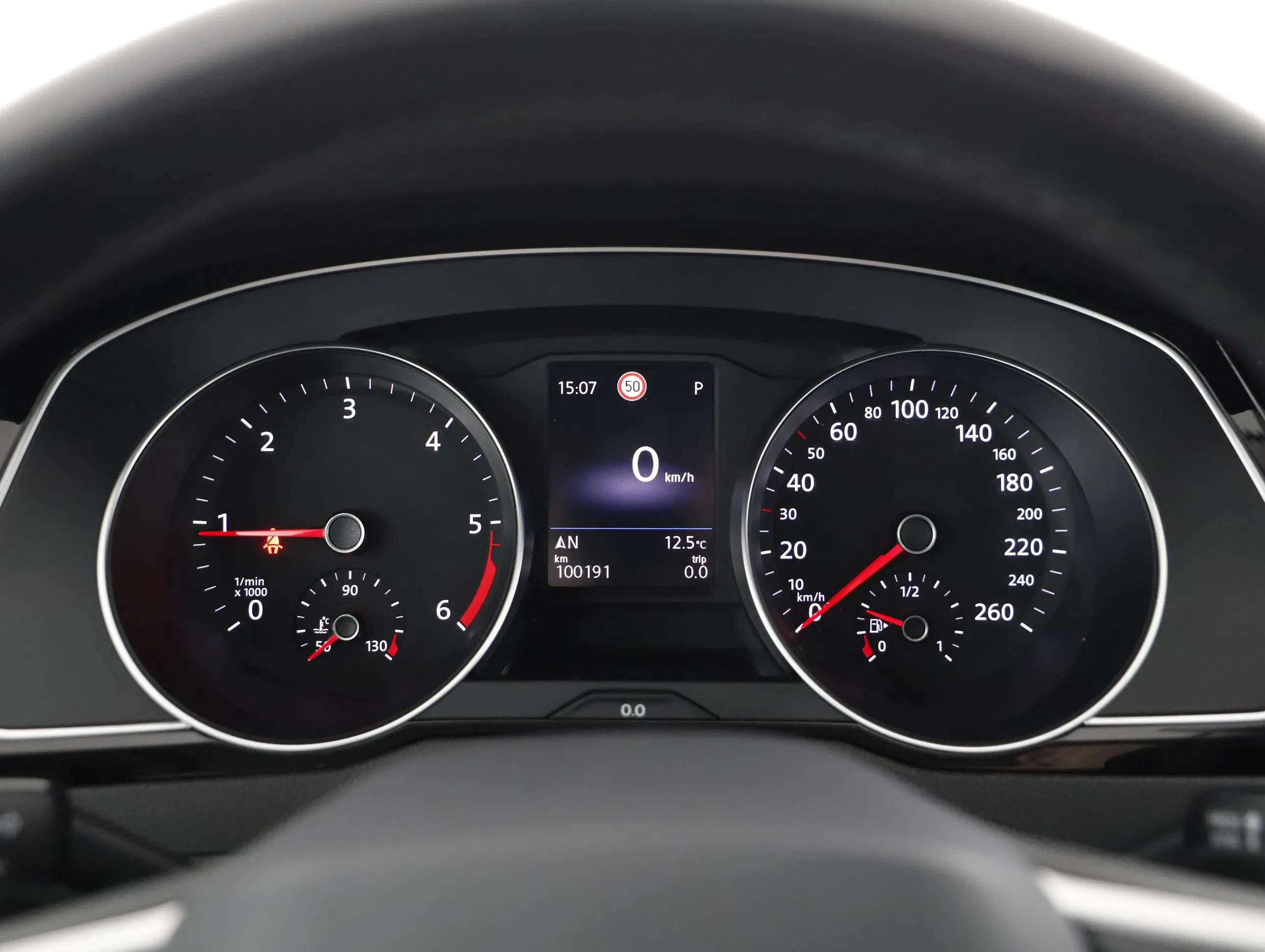 VW Passat Variant 2.0 TDI BMT Business | Bild 12 von 21