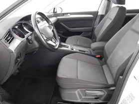 VW Passat Variant 2.0 TDI BMT | Thumbnail 14 von 29