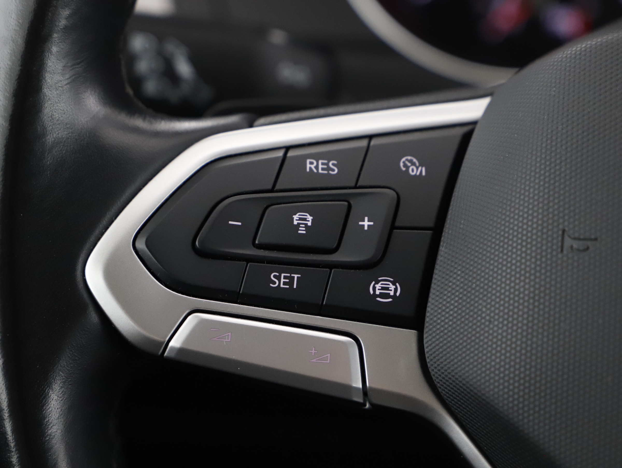 VW Passat Variant 2.0 TDI BMT | Bild 18 von 29