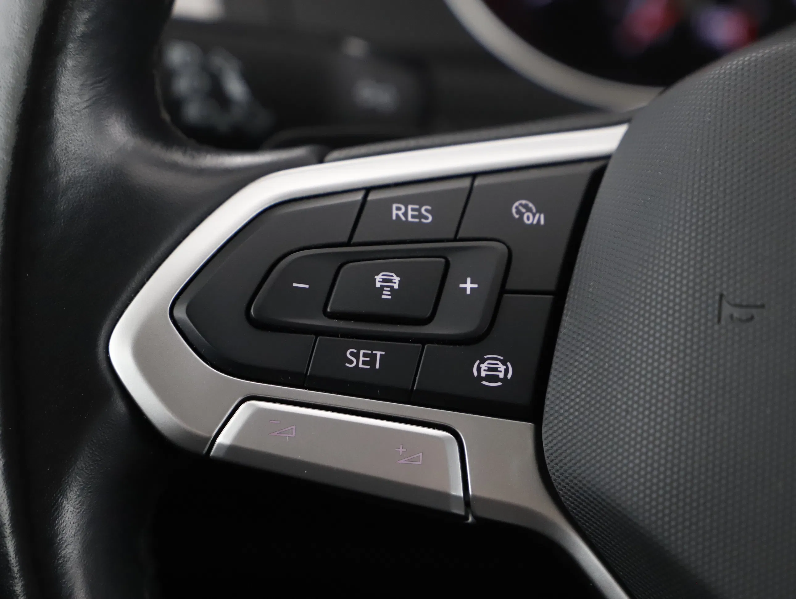 VW Passat Variant 2.0 TDI BMT | Bild 18 von 29