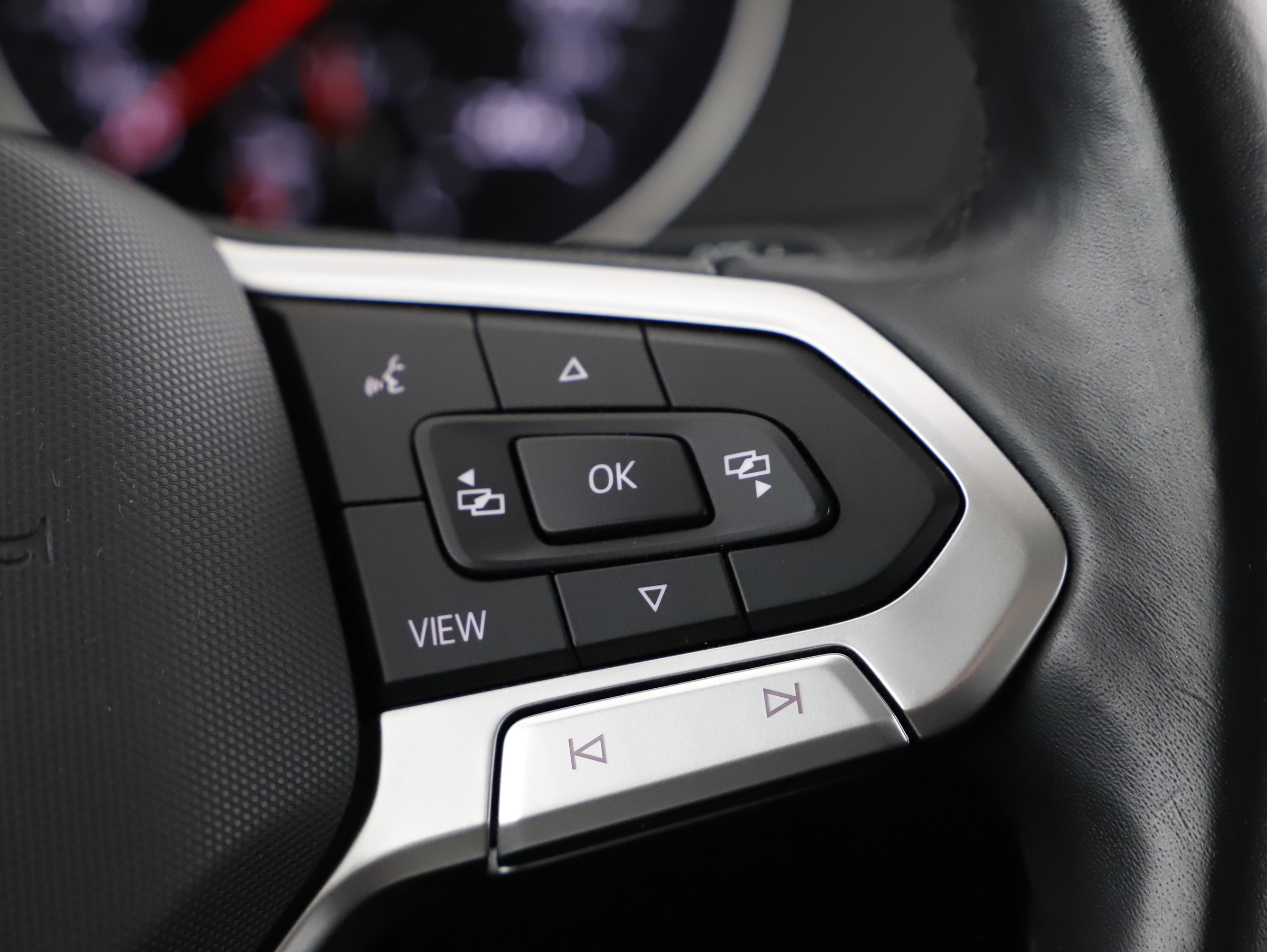 VW Passat Variant 2.0 TDI BMT | Bild 19 von 29