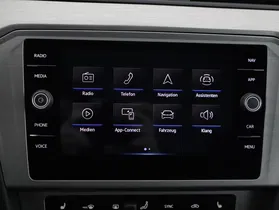 VW Passat Variant 2.0 TDI BMT | Thumbnail 20 von 29