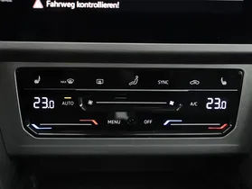 VW Passat Variant 2.0 TDI BMT | Thumbnail 23 von 29