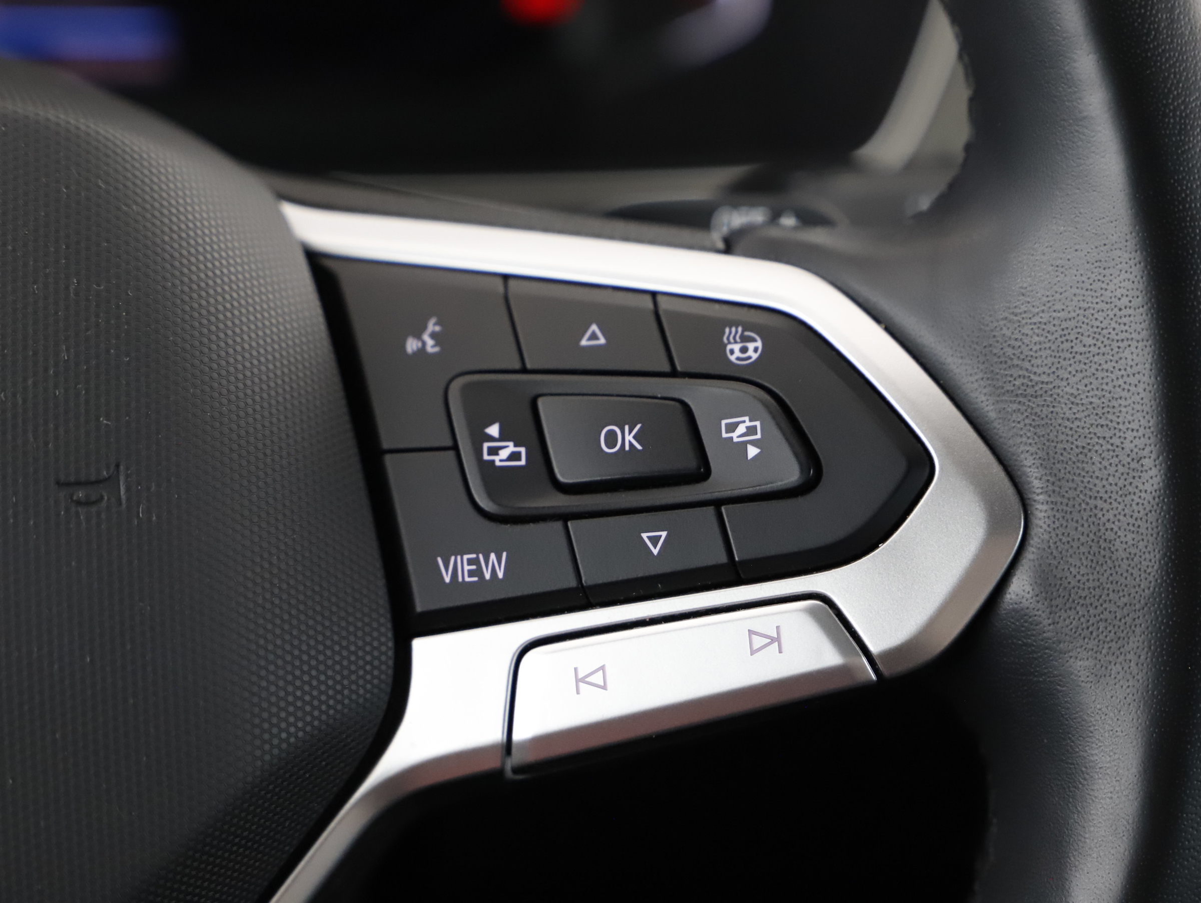 VW Passat Variant 2.0TDI | Bild 12 von 22