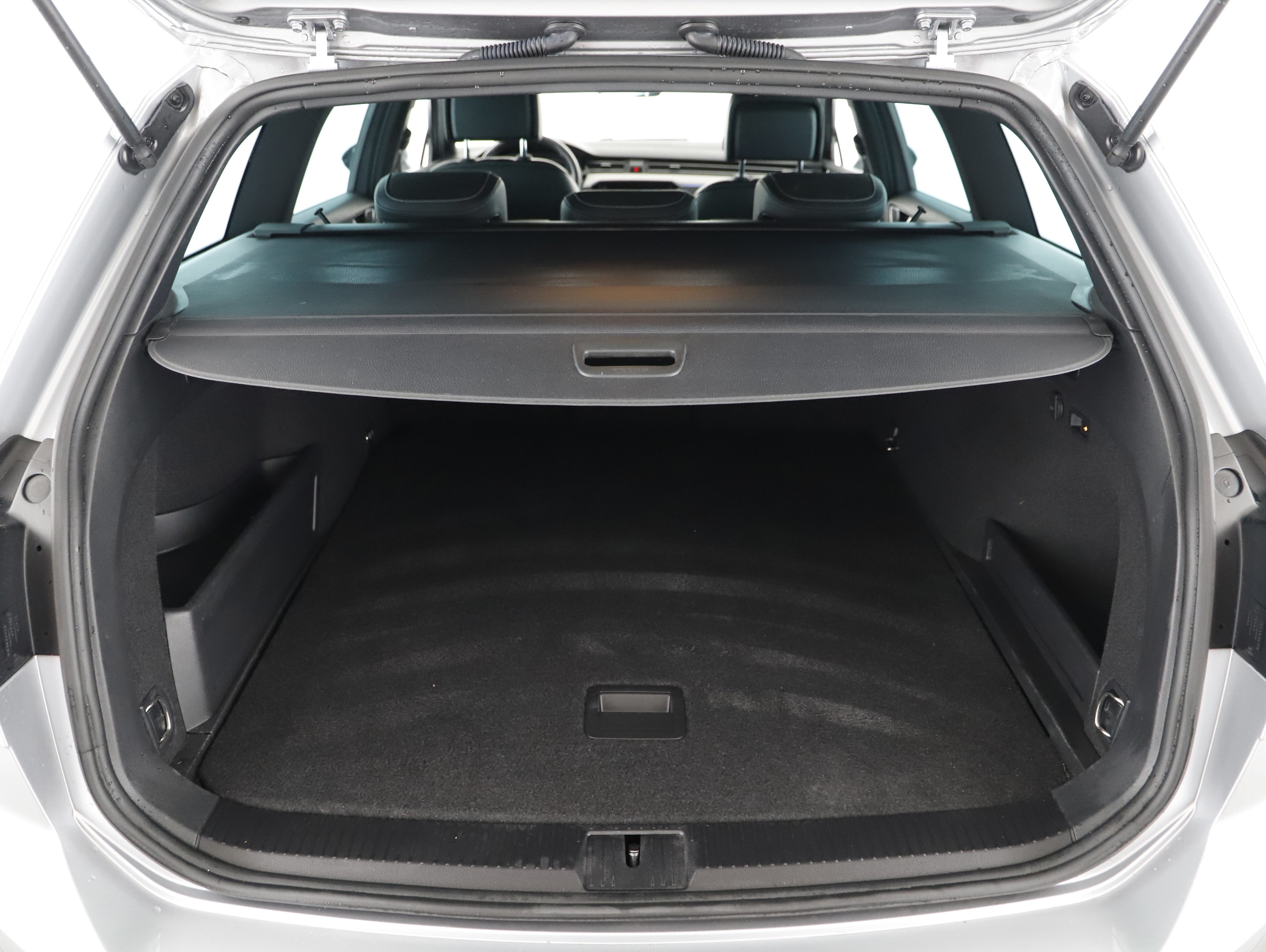 VW Passat Variant 2.0TDI | Bild 19 von 22