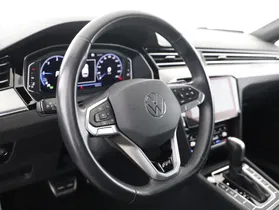 VW Passat Variant 2.0TDI | Thumbnail 9 von 22