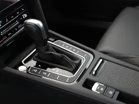VW Passat Variant 2.0TDI | Thumbnail 17 von 22