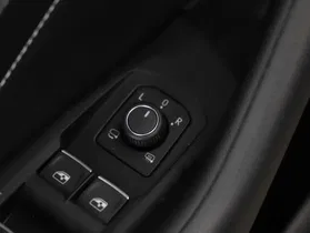 VW Passat Variant 2.0 TDI BMT Elegance | Thumbnail 15 von 23