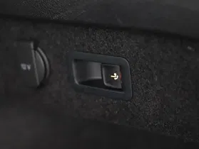 VW Passat Variant 2.0 TDI BMT Elegance | Thumbnail 17 von 23